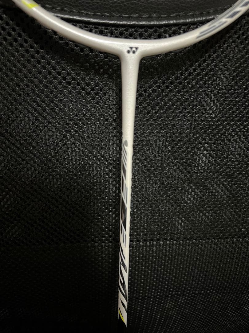 ヨネックスバドミントンラケット アストロクス99プロ pro 3U4 値下げ！