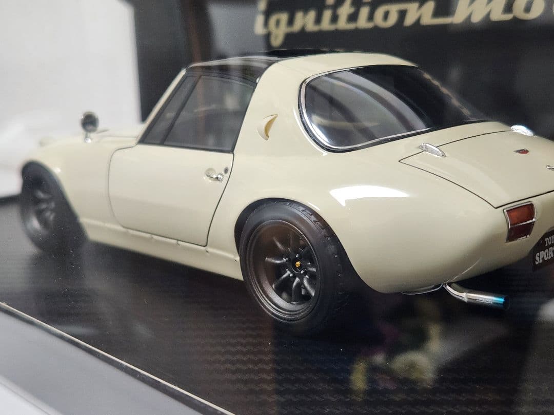 【1/18イグニッションモデル】TOYOTA SPORTS800