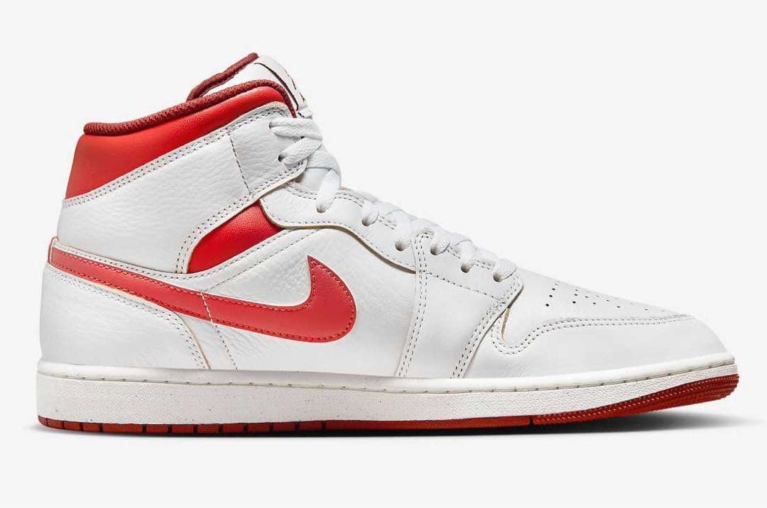 J*e様 Nike Air Jordan 1 Mid SE \"Dune Red\"