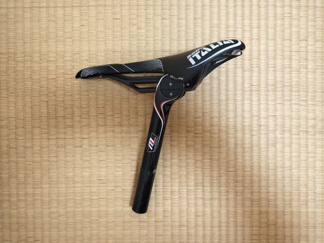 selle ITALIA SLR モノリンク サドル＆シートポスト セット