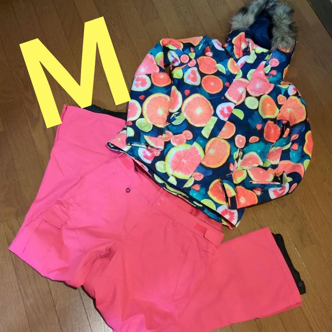 ROXY　スノボウェア　上下セット　Ｍ　フルーツ柄　　　ピンク