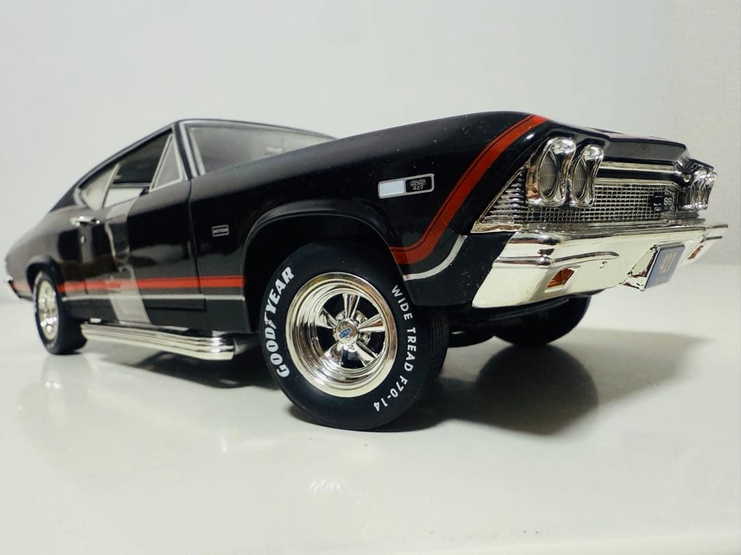 アーテル/'68 Chevyシボレー Shevellシェベル SS 1/18