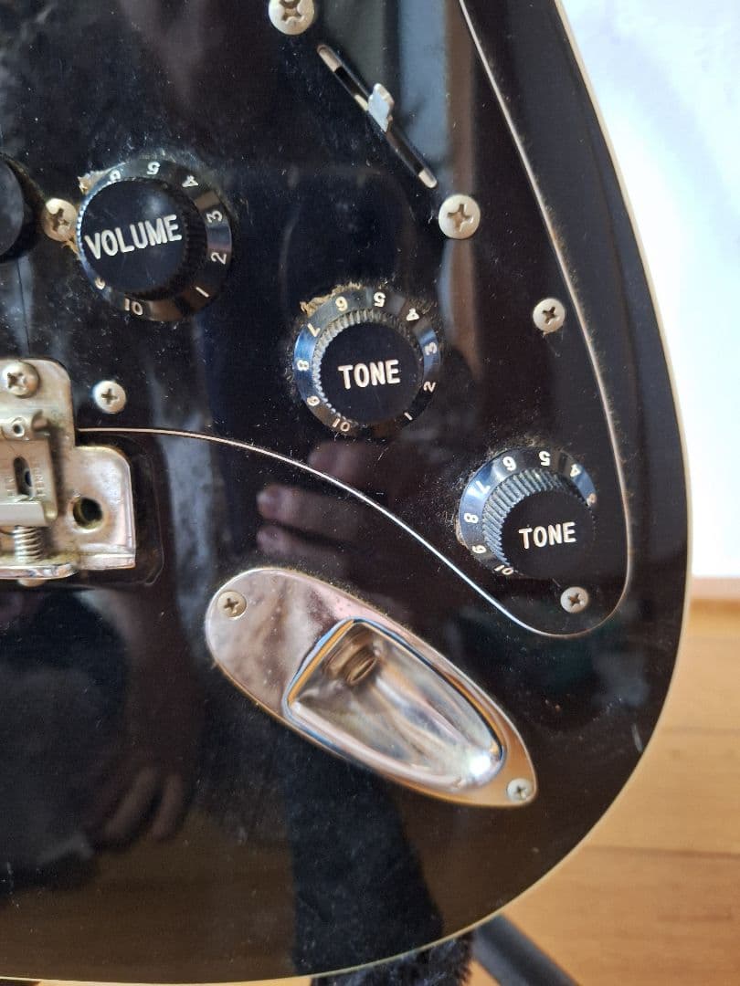 Fender JAPAN フェンダージャパン　ストラトキャスター　黒