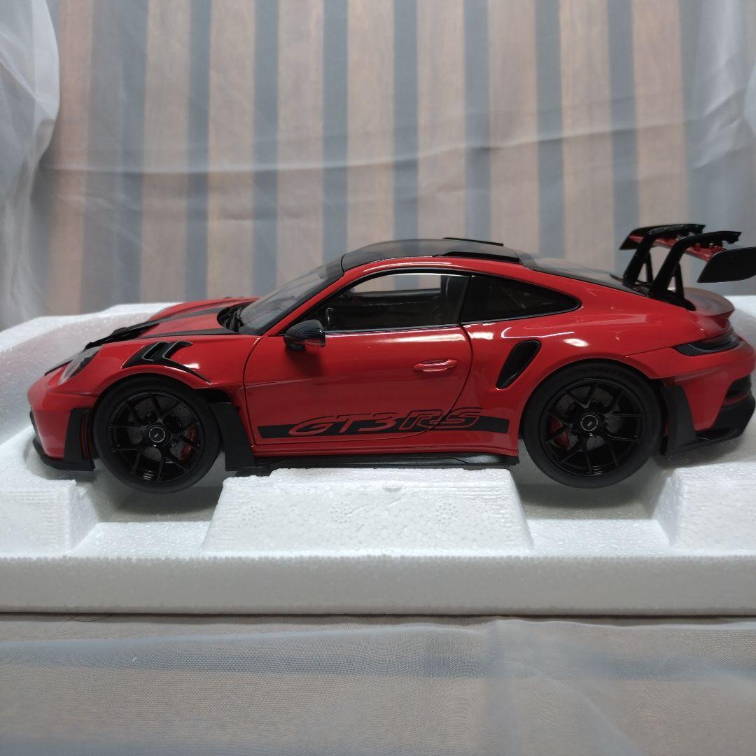 モデルカー 1/18「ポルシェ 911 GT3」限定500台