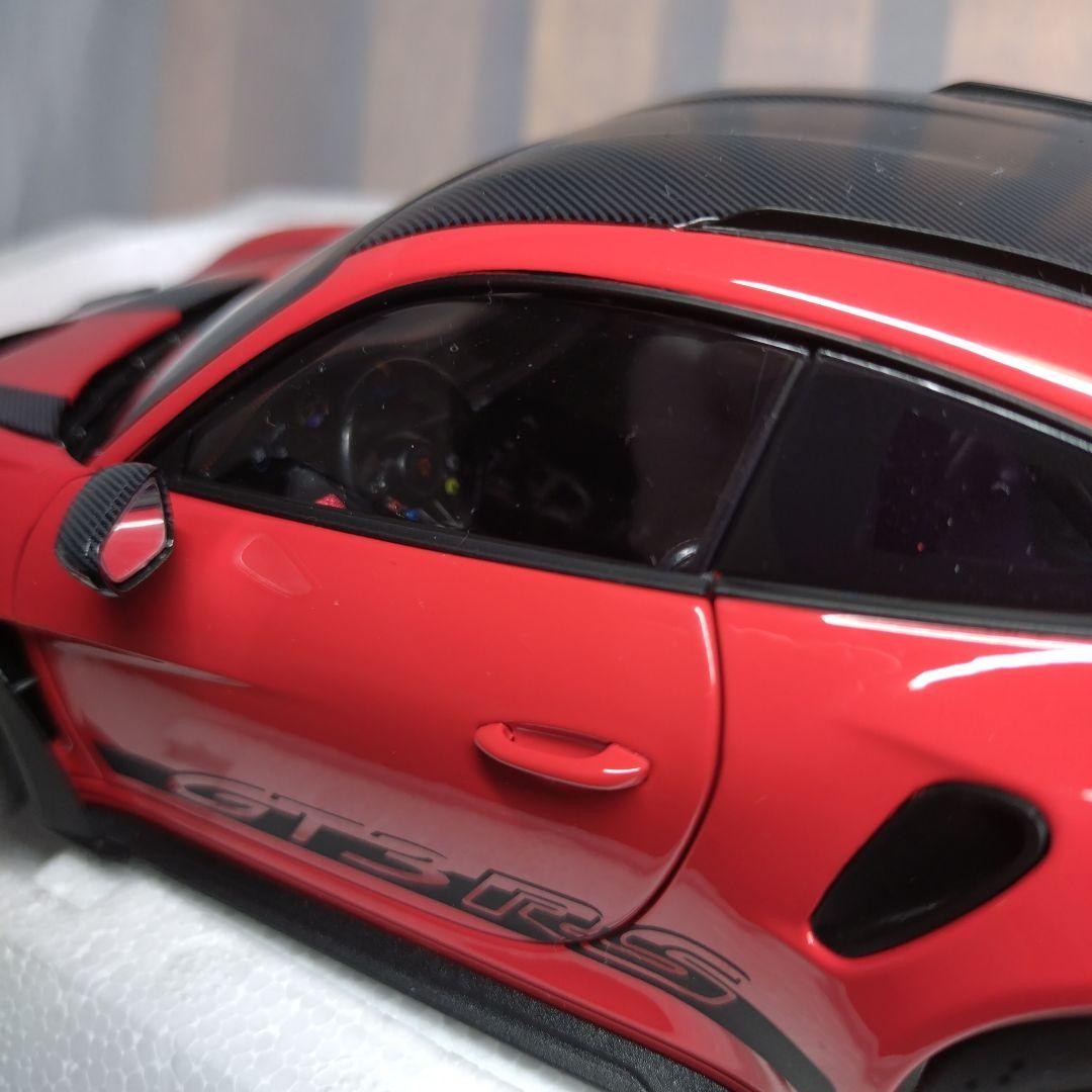 モデルカー 1/18「ポルシェ 911 GT3」限定500台