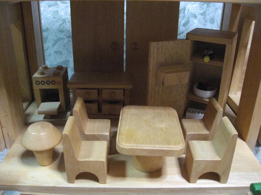◆希少◆バウアー社　ドイツ◆家具付人形の家　ドールハウス 赤い屋根の家◆Baur