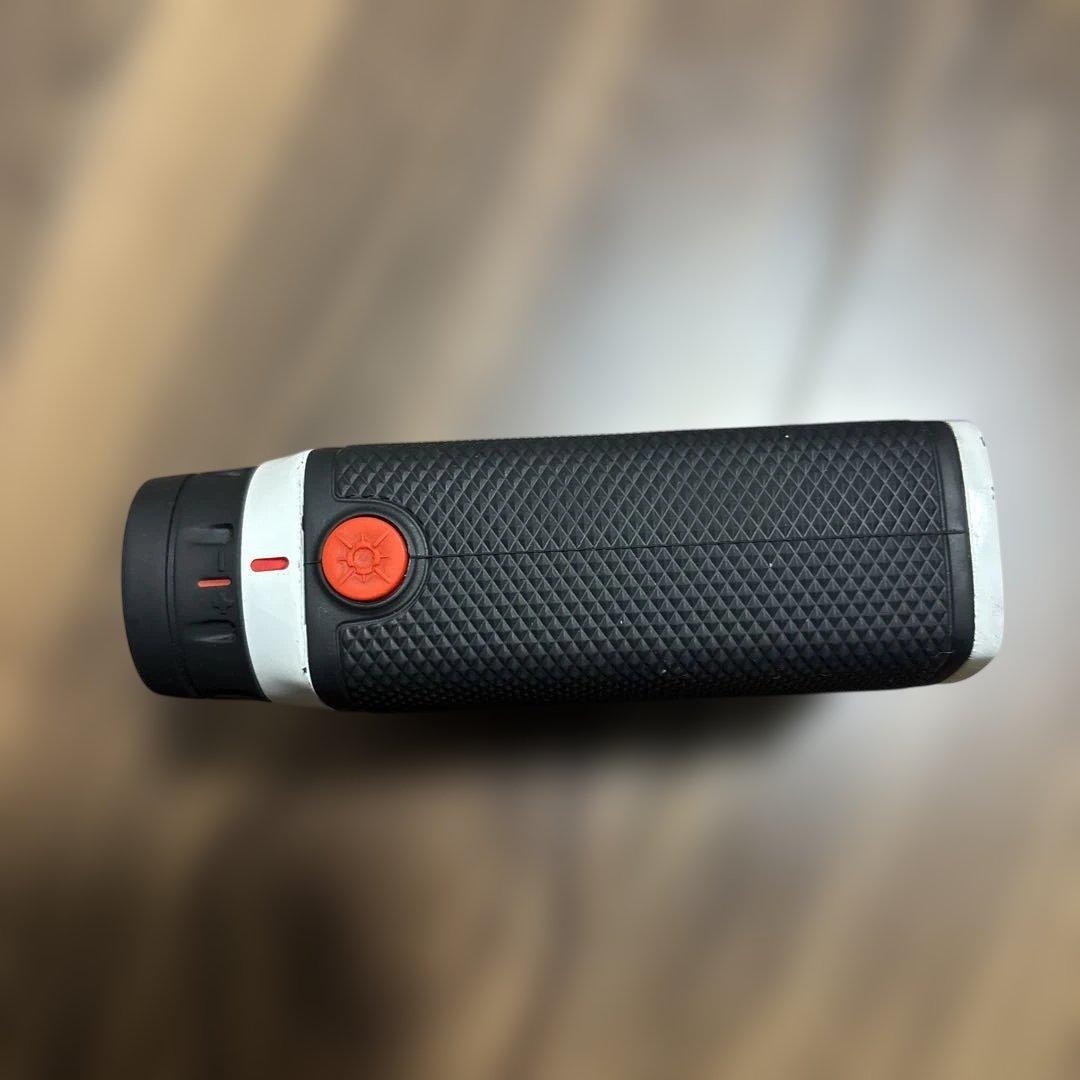 Bushnell Tour Z6 ゴルフ用距離計 ケース付き