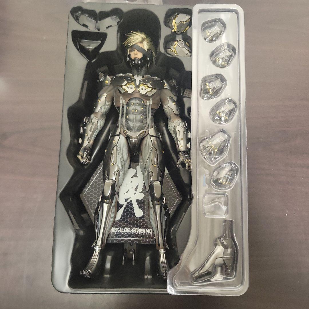 マスターピース メタルギア ライジング リベンジェンス 1/6　フィギュア 雷電