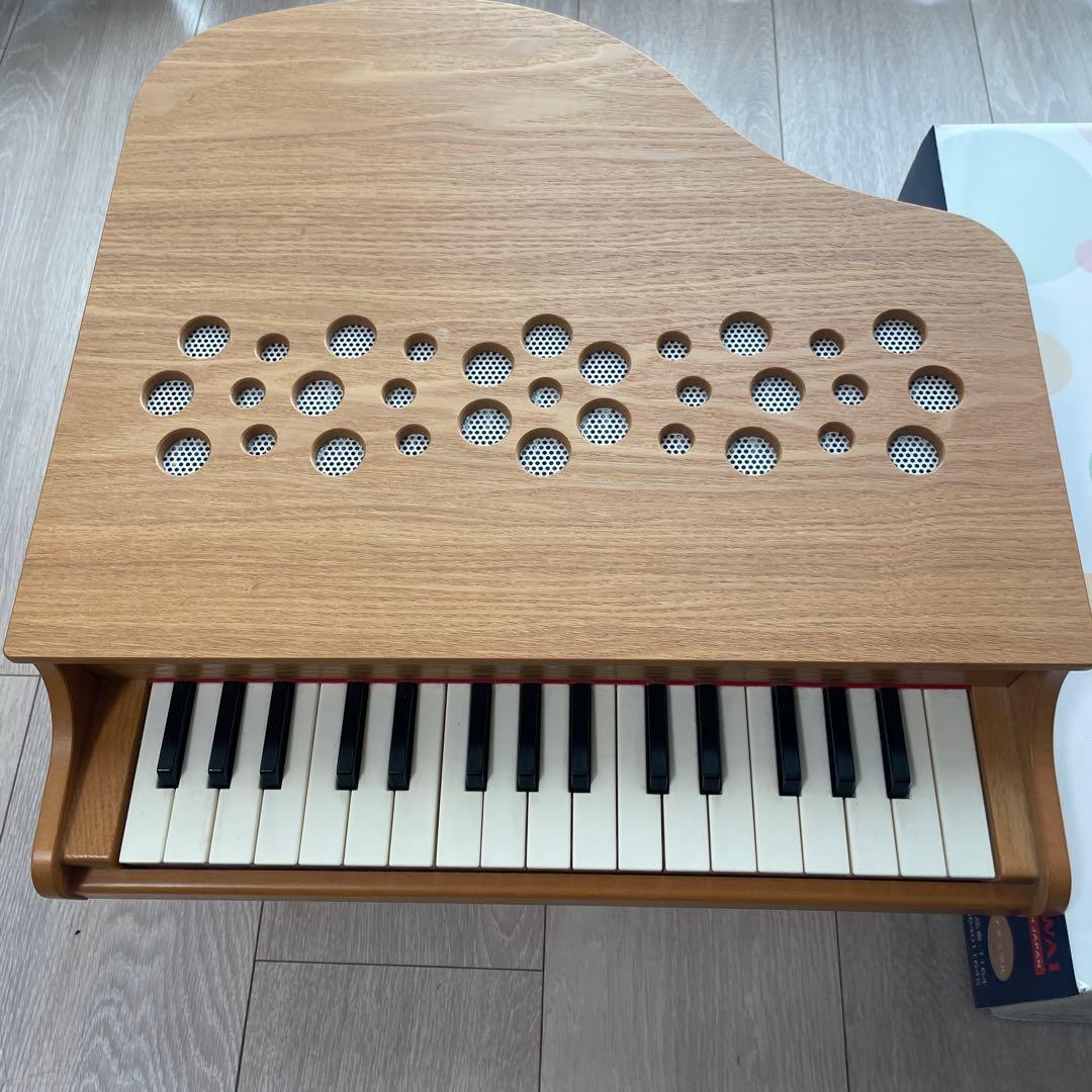 河合楽器製作所 KAWAI ミニピアノ P-32 ナチュラル　ベージュ　オークル