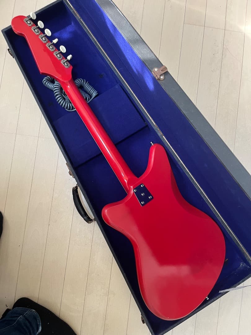 Pleasant SEL-220 ハードケース付 ビザール 新興楽器