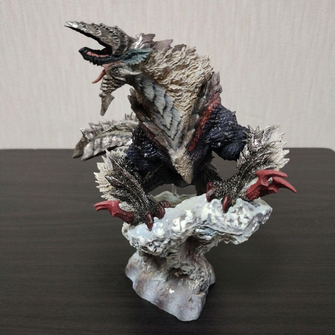 クリエイターズモデル　ジンオウガ　雷狼竜(初版)　獄狼竜　２体セット　開封済