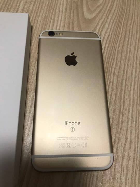 iPhone6s ゴールド64GB