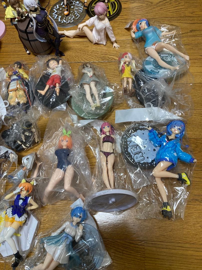 フィギュア　まとめ売り　箱無し　103個以上 スケール　一番くじ　プライズ