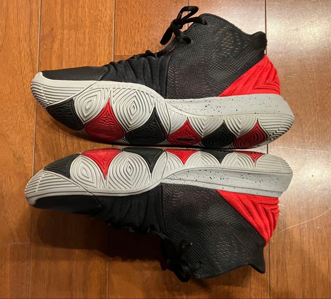 【NIKE】Kyrie 5 ブラック/レッド