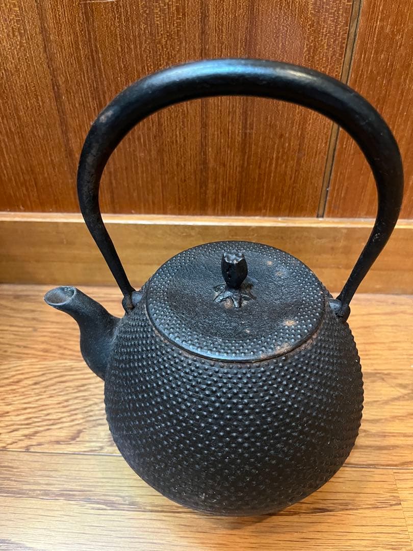 南部鉄器　釜定　鉄瓶