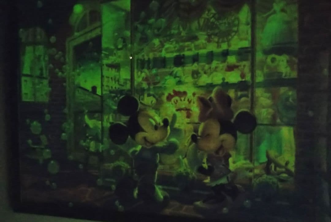 ディズニージグソーパズル1000ピース 額付き完成品 夕暮れのトイショップ