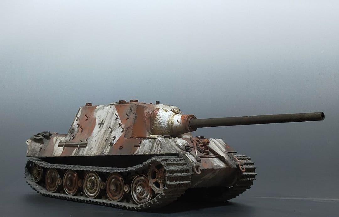 戦車模型の製作代行ページ タミヤ キングタイガー1/35