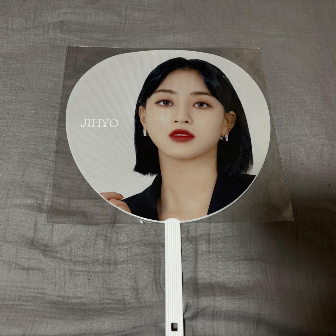 TWICE うちわ