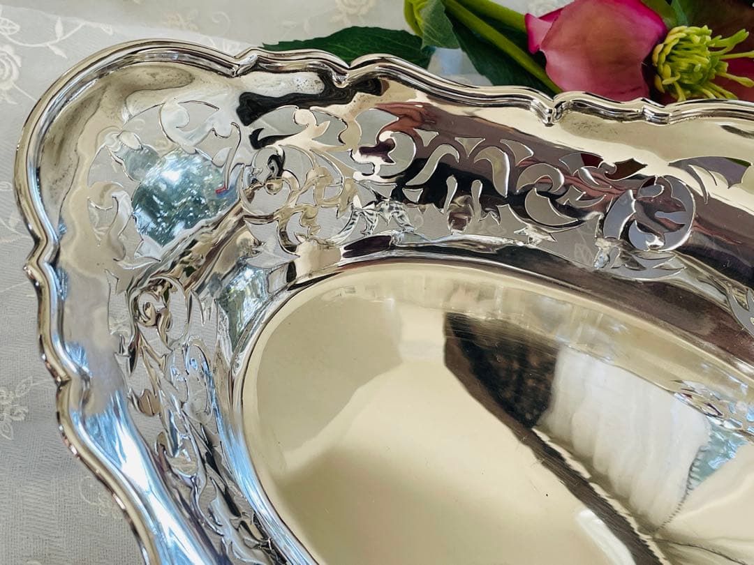 英国製　透かし細工のオーバルバスケット　スターリングシル