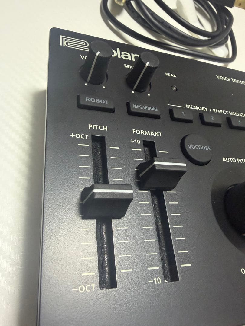 Roland VT-4 ボイストランスフォーマー ・ボーカルエフェクター 本体