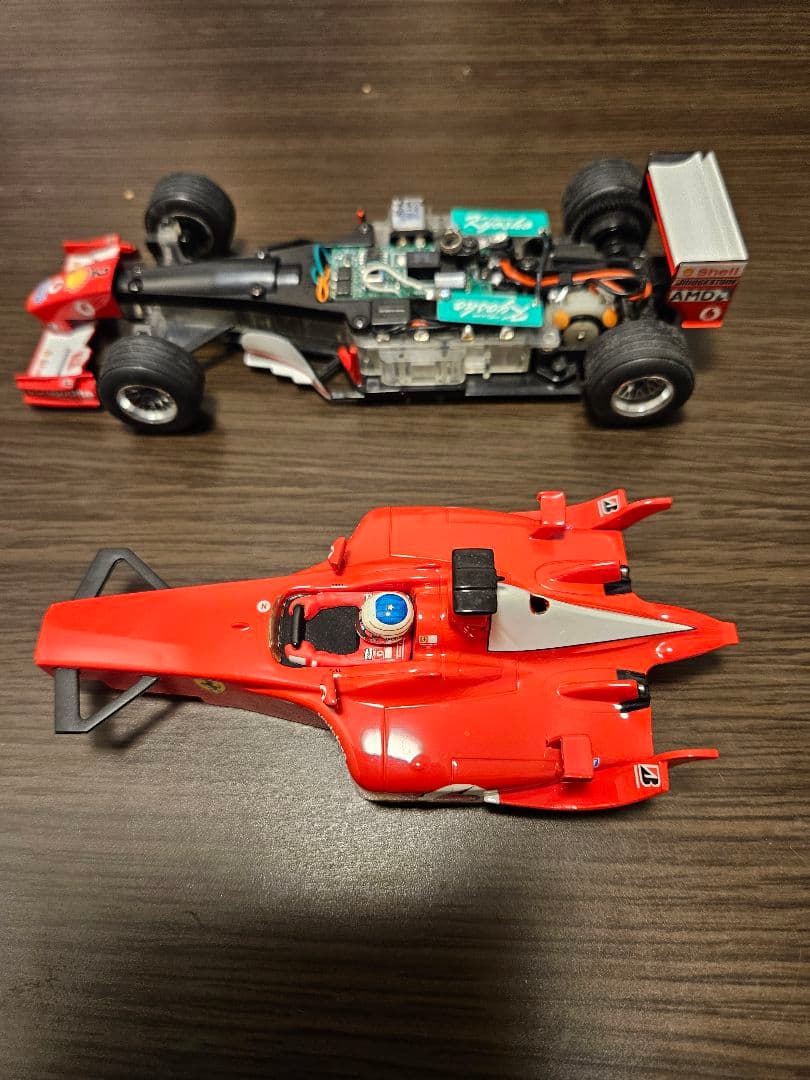 希少 販売終了モデル 京商ミニッツF1 フェラーリ シャーシ&ボディセット