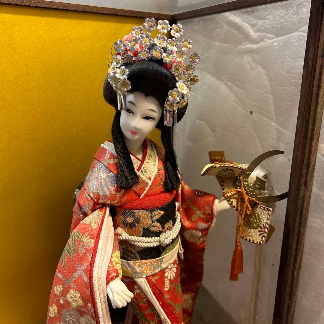 日本人形