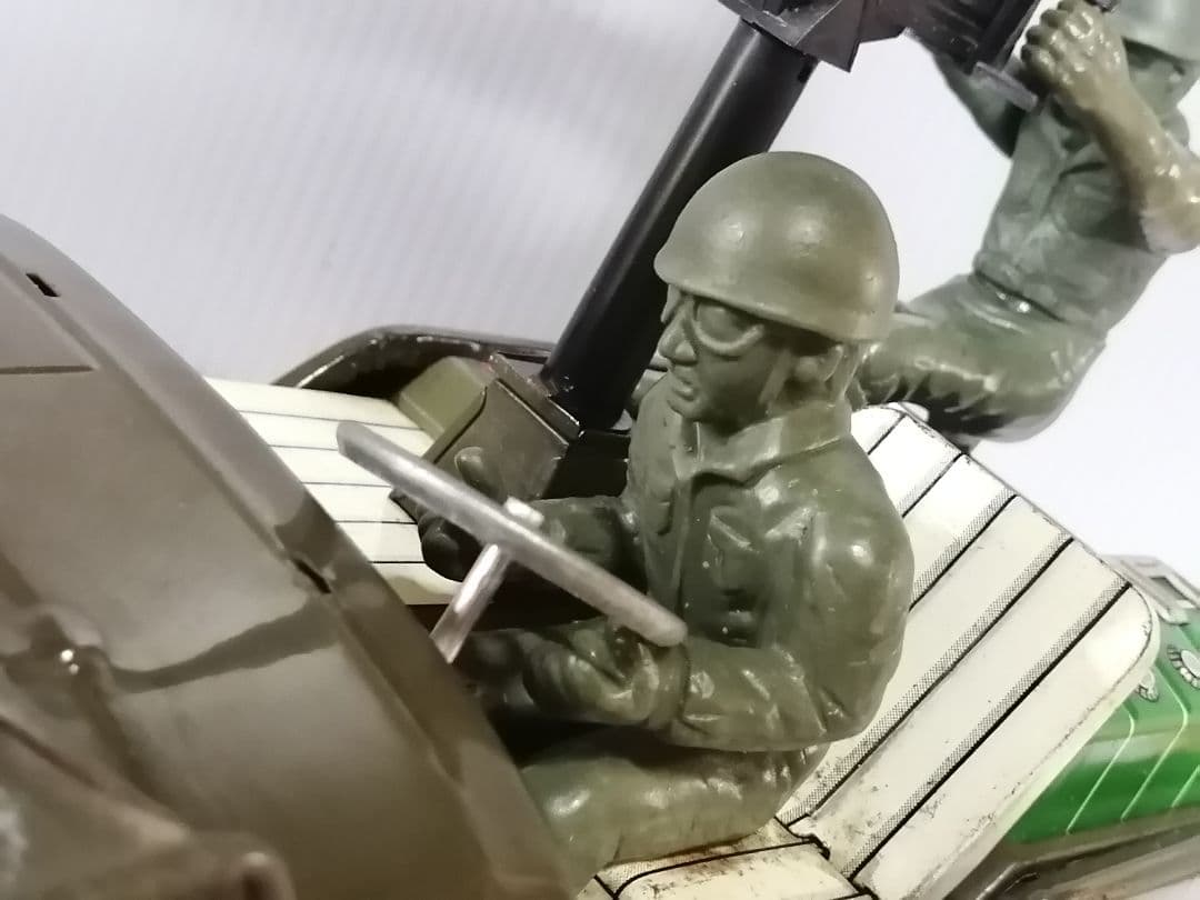 レンジャージープ　野村トーイ