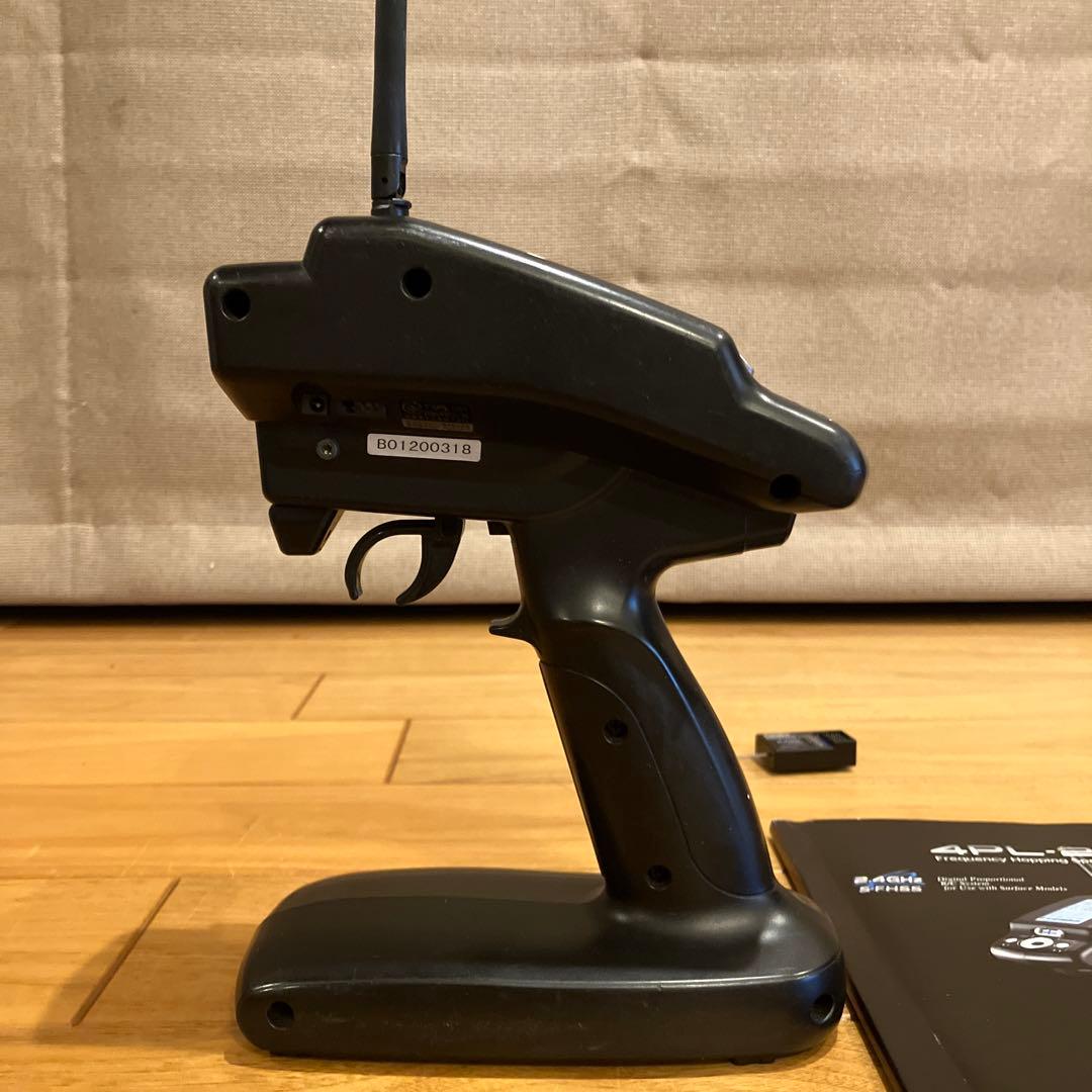 フタバ Futaba 4PL-2.4G ラジコン送信機 （受信機付き）