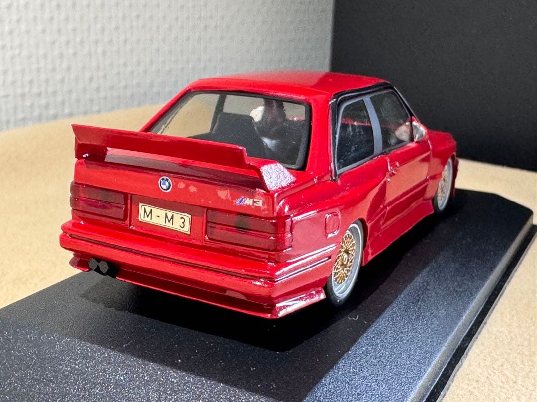  M3 ミニカー レッド 1/43
