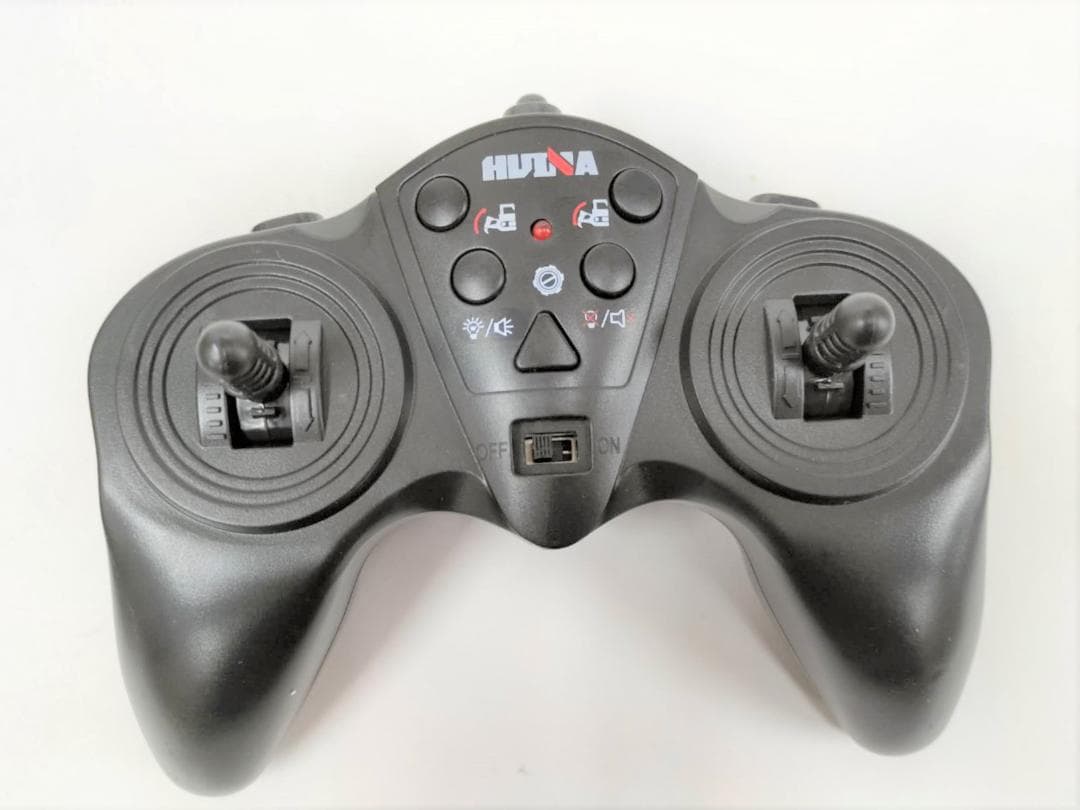 トレーラーラジコンとブルドーザーラジコンのセット