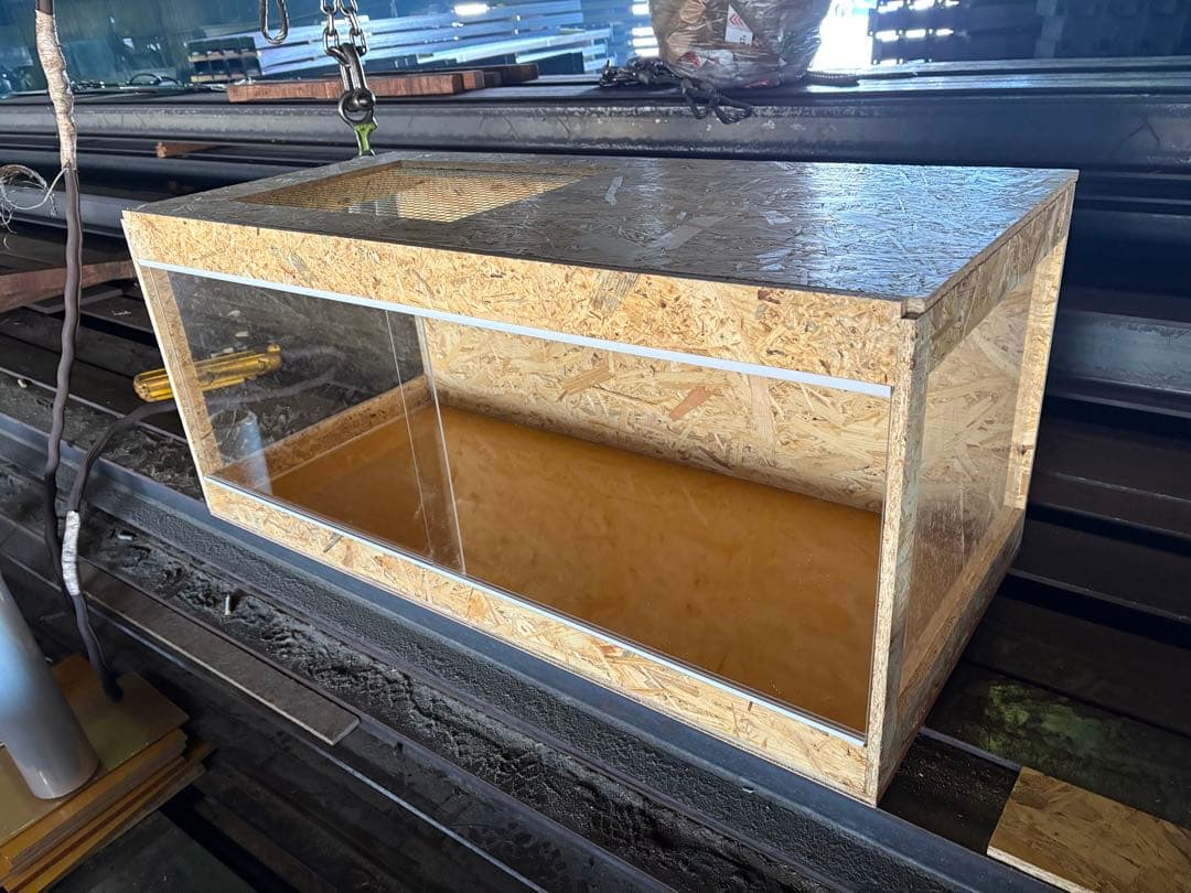 爬虫類ケージ　100×50×50 サイドアクリル仕様　爬虫類　ペット　ケージ