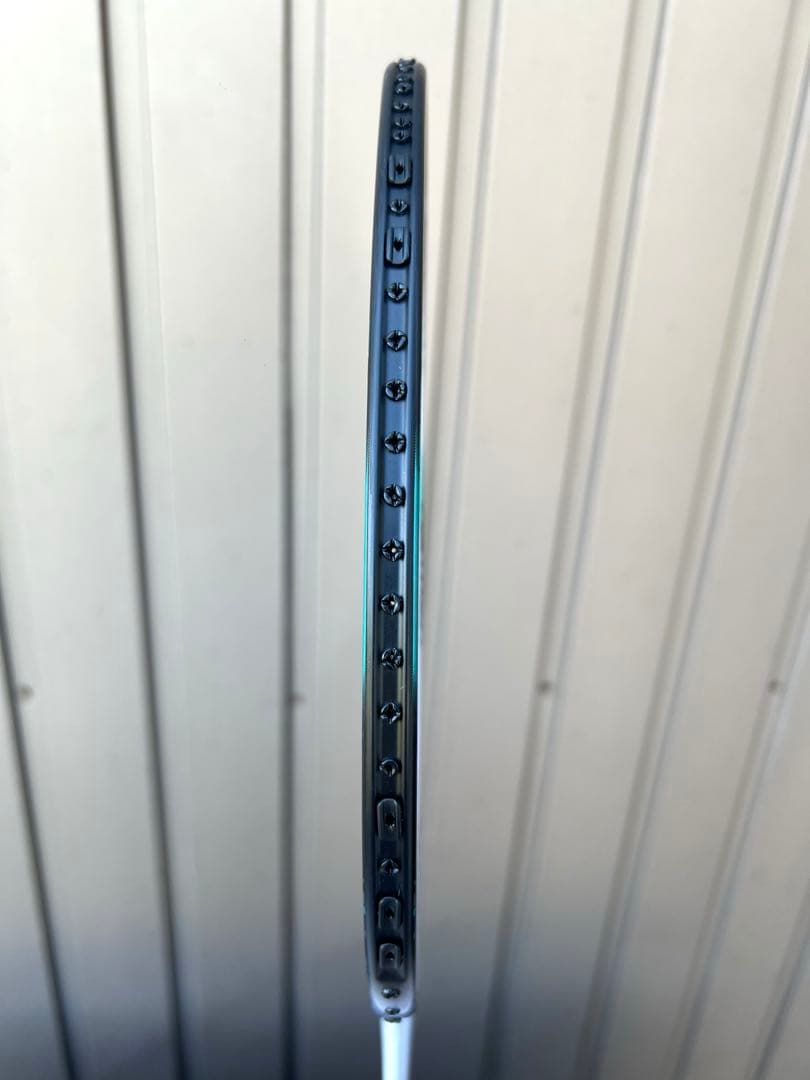 アストロクス88SプロバドミントンラケットASTROX88SPRO 4U5