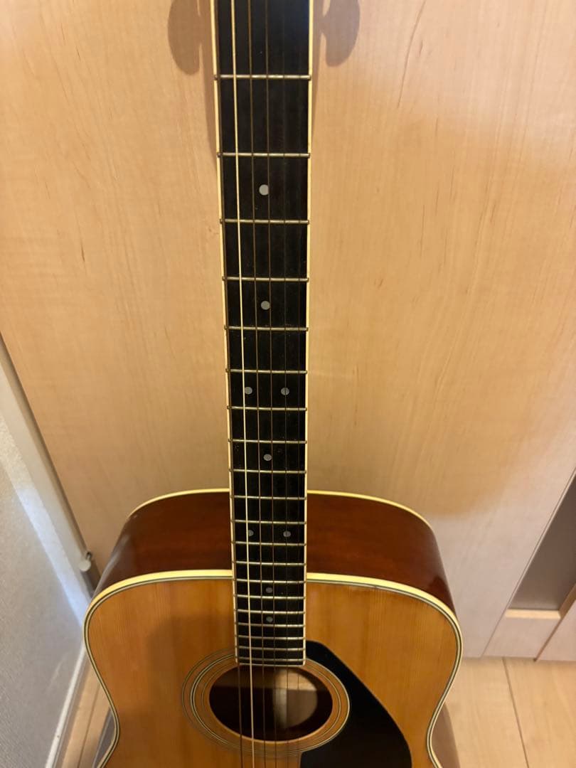 ヤマハアコースティックギターFG200D
