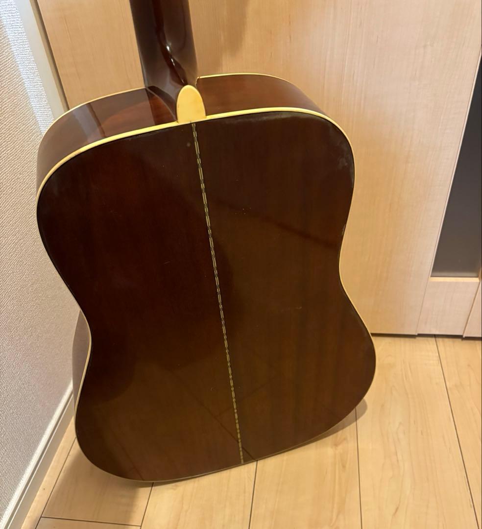 ヤマハアコースティックギターFG200D