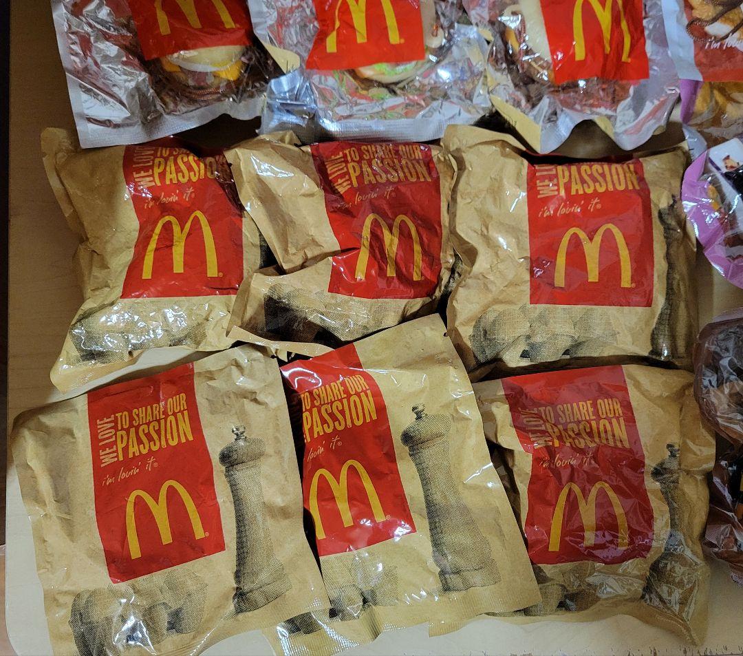 激レア！マクドナルド新品「フードストラップ1〜3弾＆マグネット」全コンプ21点