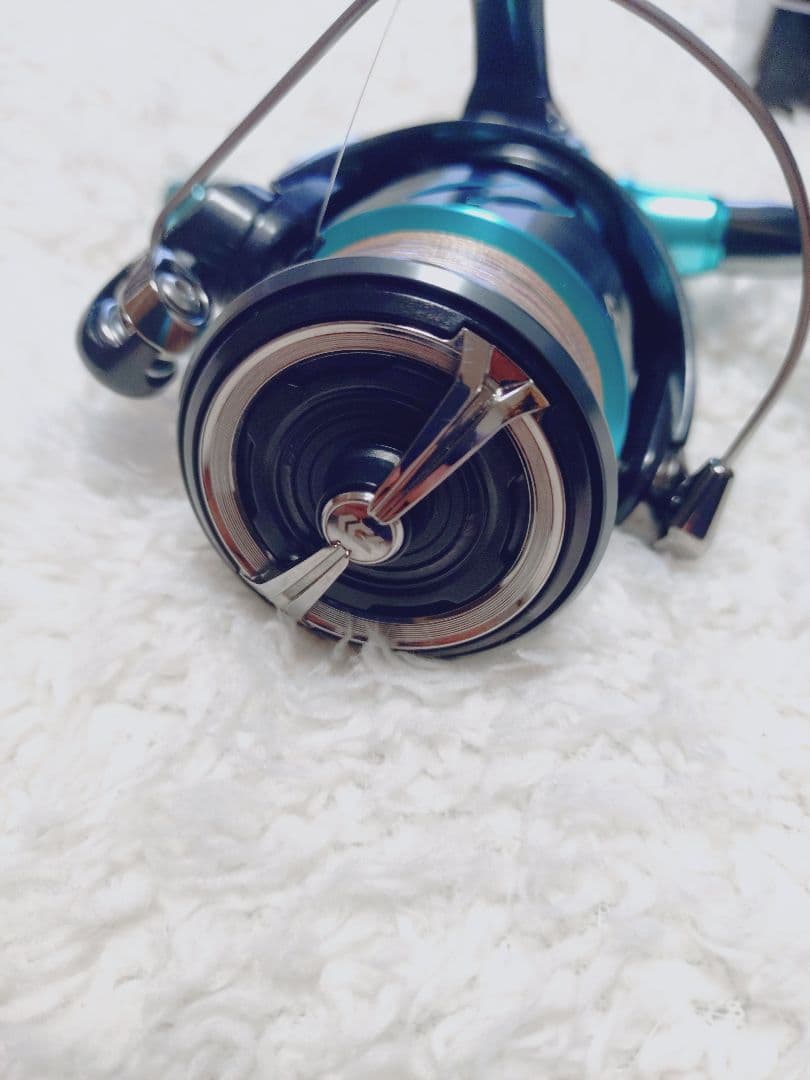 Daiwa エメラルダスX LT2500-DH スピニングリール