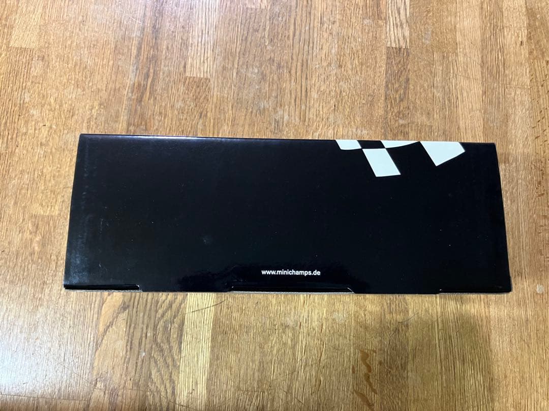 未開封 1/18 Lewis Hamilton ワールドチャンピオン 2008