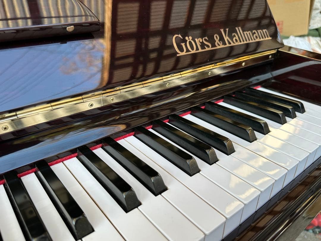 【美品・セール】Gors&Kallmann GK4000 アップライトピアノ