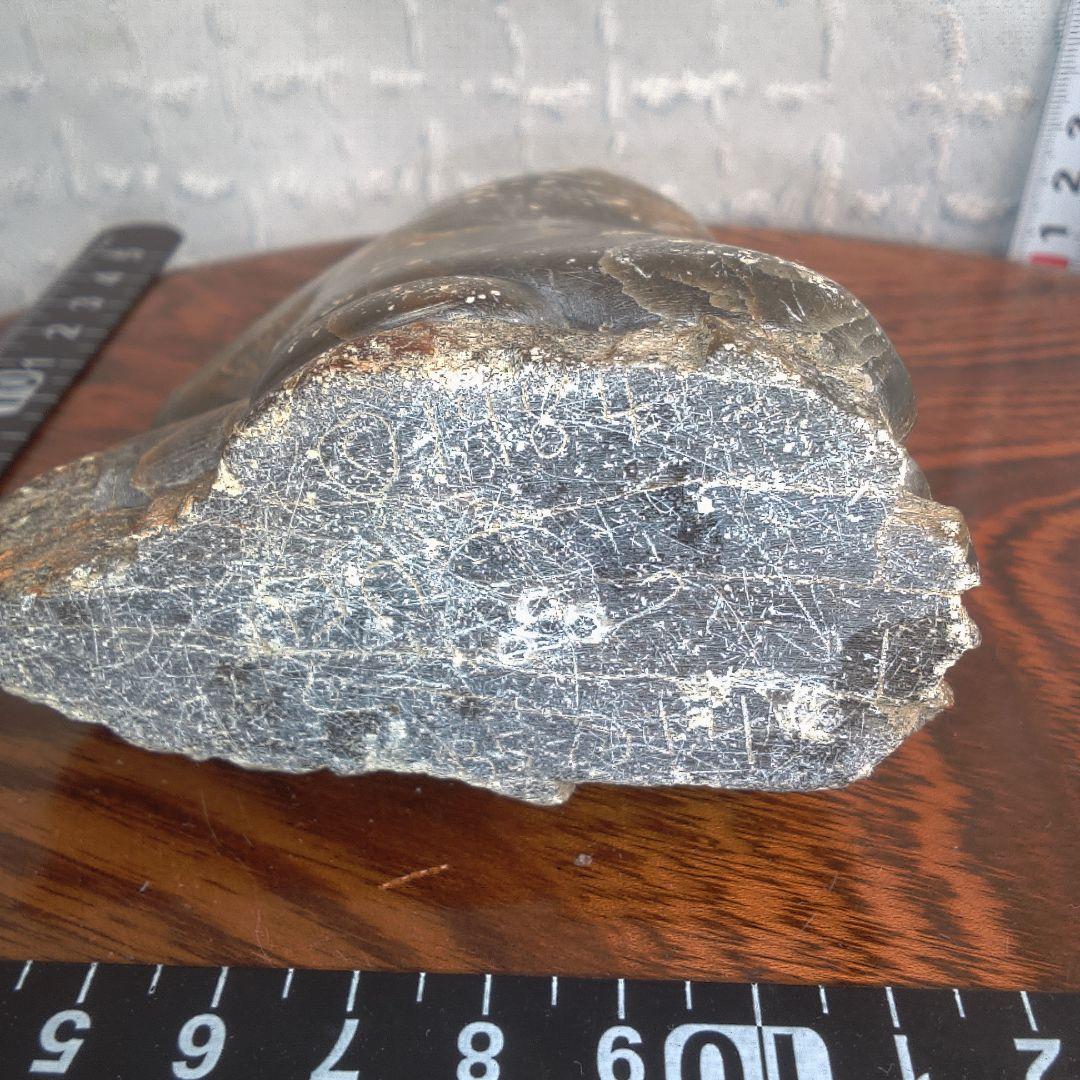 骨董５ イヌイット?黒色石製座仏像