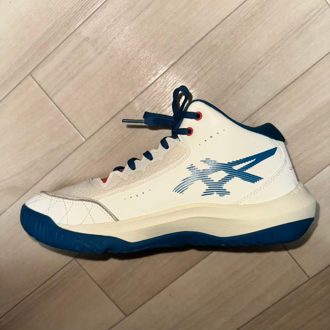asics バスケットボールシューズ 25.5cm