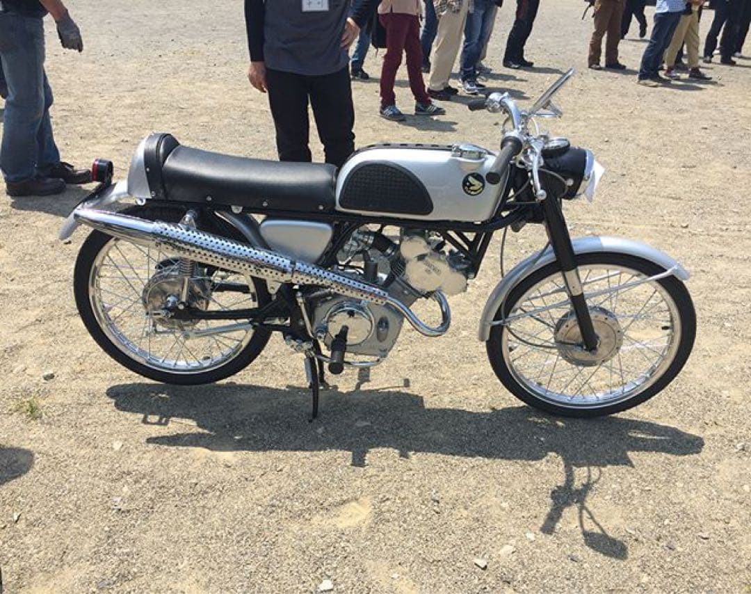 価格変更 1/10 エブロ ホンダCR110 street 1962絶版未展示品