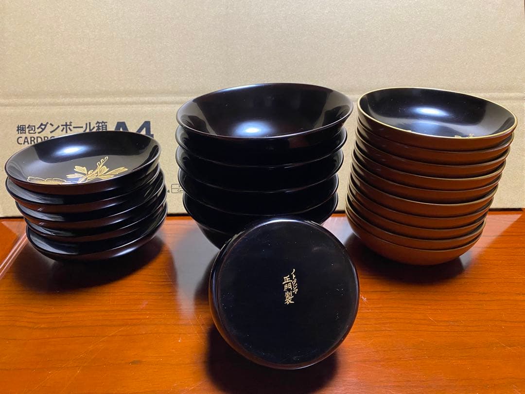 輪島塗　漆器 お椀 5個セット+皿10枚+オマケ1個