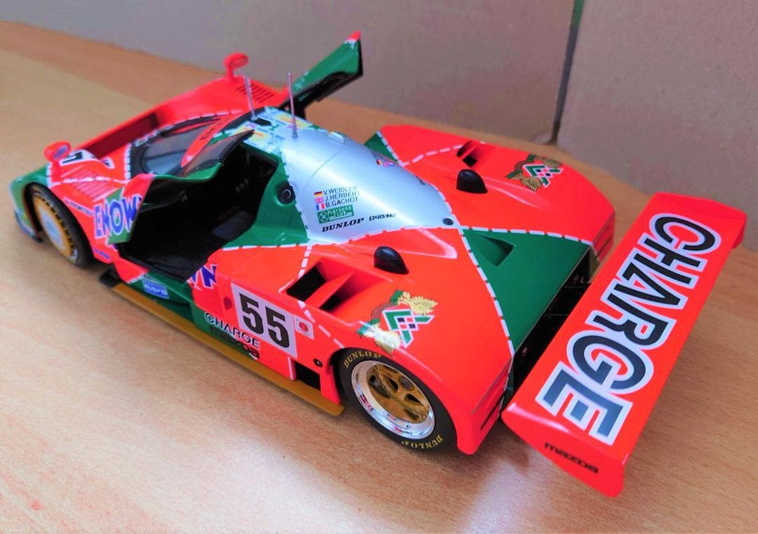 1/18 マツダ787B ルマン 1991優勝車 MAZDA 787B 1991