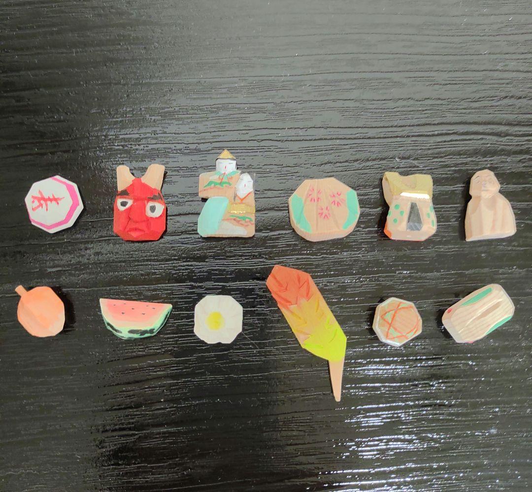 ゆ*こ様 奈良一刀彫「月こよみ 」巫女さんと12か月の捧げ物 浦弘園・作 奈良伝