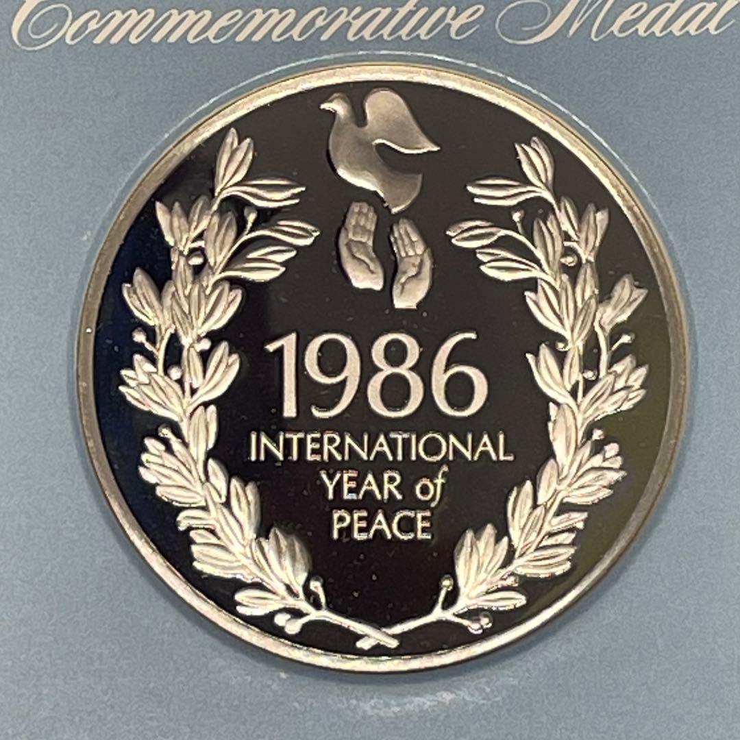 SV925 32g★国際連合1986年 国際平和年 ピースメダル★国連