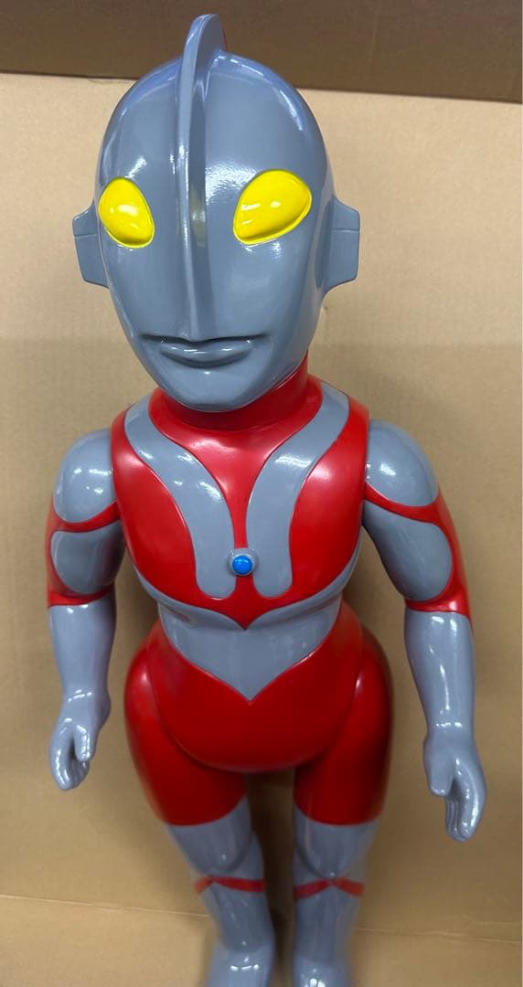 送料込　【中古】メディコム・トイ　ベアモデル製　超特大ウルトラマン（福耳仕様）