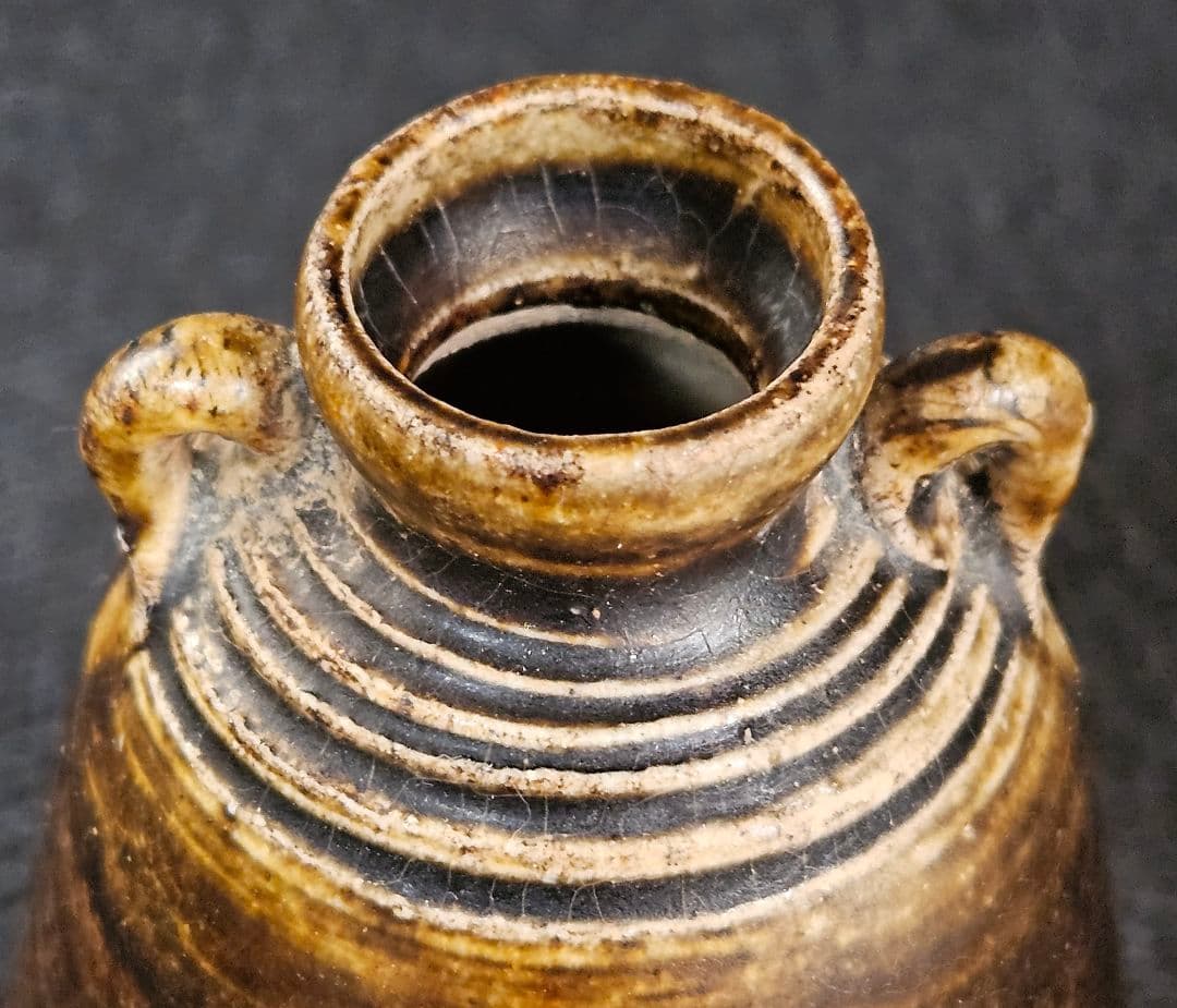 時代古作品❗】タイ古陶磁器　東南アジア古陶磁器　宋胡録　鉄釉　花入れ　海上がり品