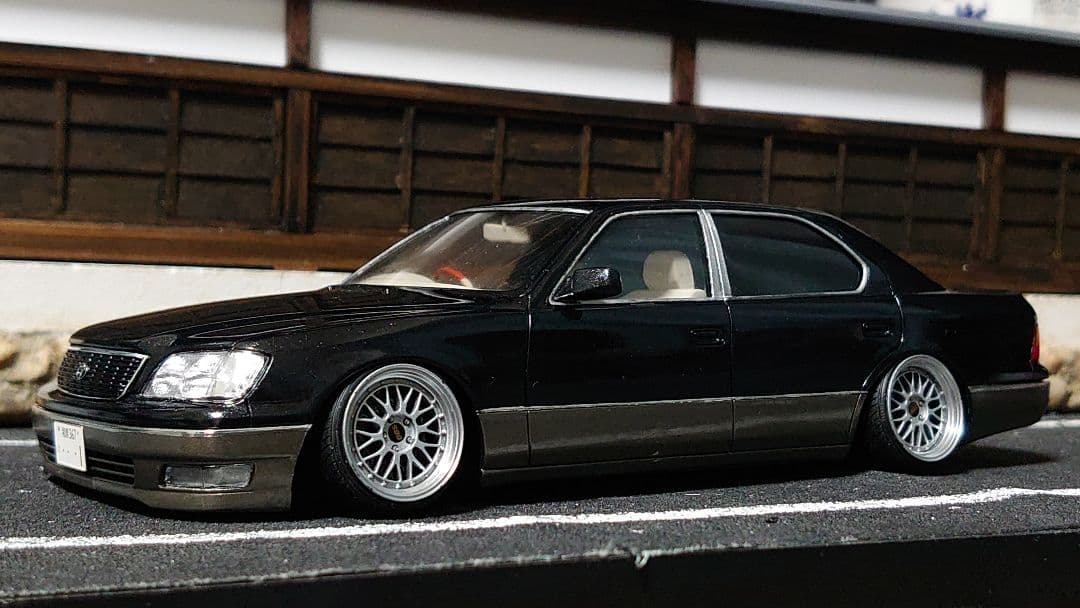1/24 アオシマ 20セルシオ 完成品