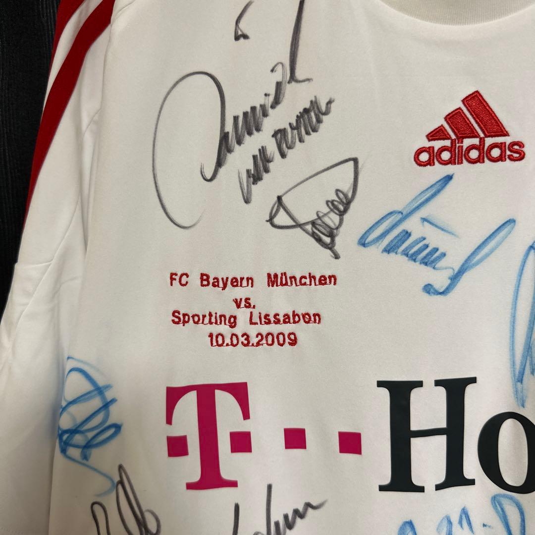 バイエルン・ミュンヘン　チームサイン　リベリ　ユニフォーム　サッカー　証明書付き