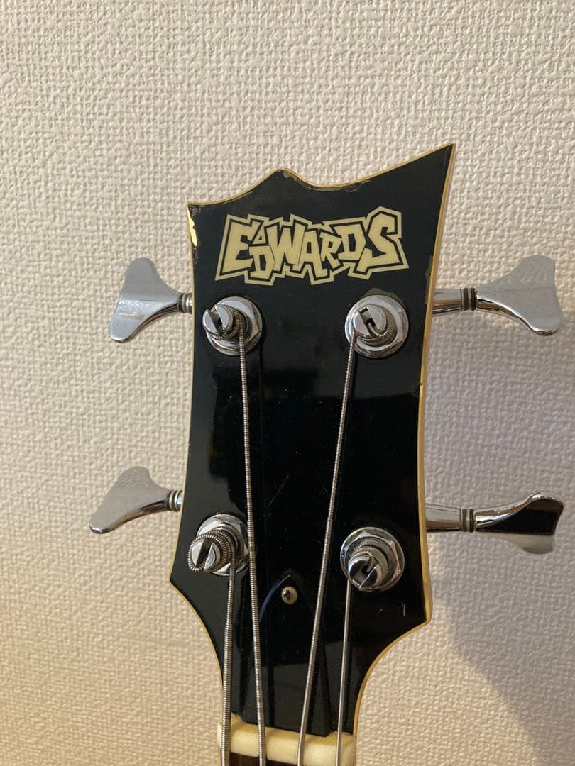 【さむ】EDWARDS(エドワーズ)エレキベース
